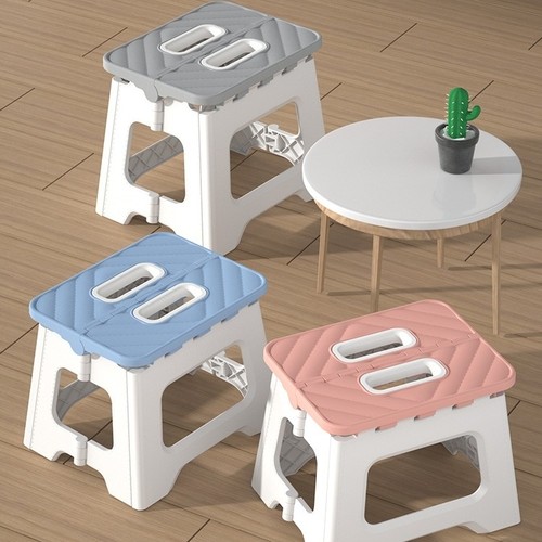 LARGE PORTABLE STOOL 27X23X25.5CM S472 - Portable folding stool 27X23X25.5CM
