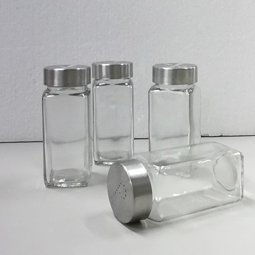 4-PIECE SQUARE GLASS SPICE  JARS WITH STAINLESS STEEL LIDS BO548 - 4x4x10.5cm X 4pcs