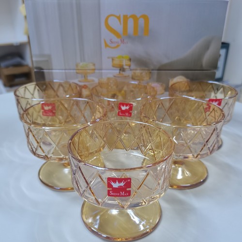 6-PIECE GOLD GLASS DESSERT CUP BO589 - Size: 88mmx77.5mm Capacity: 180ml
