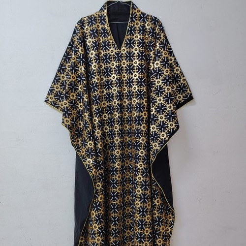 BLACK BAT SLEEVE DRA'AH DR039 - Black dra'ah with gold sequin and embroidery design.