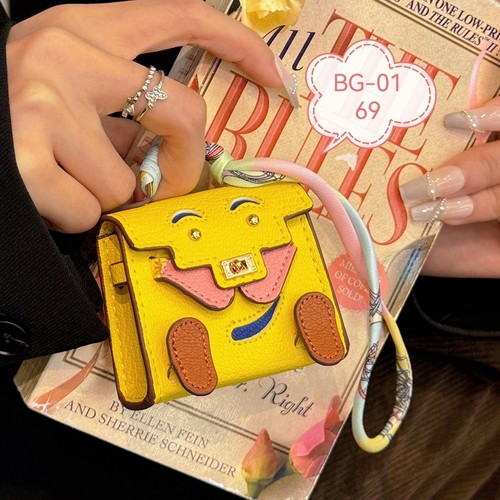 MINI DOLL BAG S284 - MINI DOLL BAG FOR EARPODS