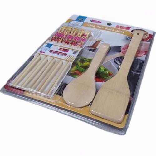 KITCHEN UTENSIL SET BO887 - Set components : includes 2 widen spoons and 5 pairs of chopsticks. Material : made of wood, suitable for cooking and dining.
