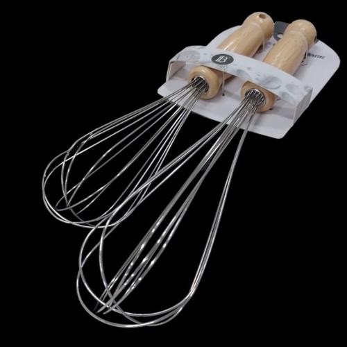 SET OF TWO STAINLESS STEEL WIRE WHISKS 30CM+35CM BO889 - Material : stainless steel wires and wooden handle for comportable grip. Function : designed for whisking eggs, stirring batter, and mixing sauces.