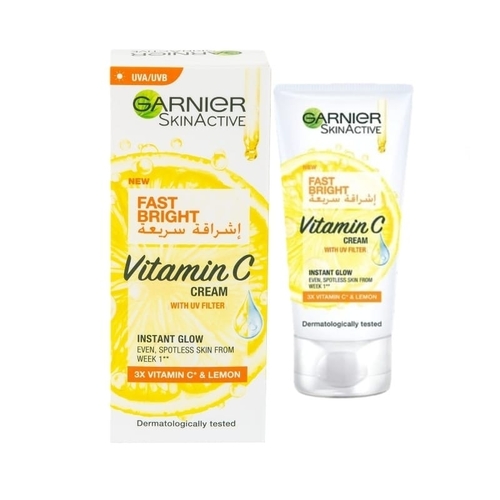 50ML Garnier Fast Fairness Vitamin C Day Cream - Garnier SkinActive Fast Bright Vitamin C Cream, which contains 3X Vitamin C and lemon extracts to brighten skin and reduce spots.