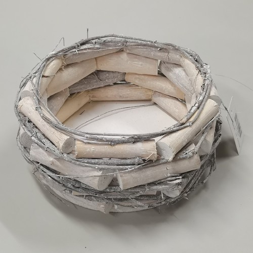 HANDCRAFTED DECORATIVE BOWL 20x9cm BO959 - Design: it is crafted from small, white-painted wooden logs, sticks arranged in a circular, woven pattern. Function : decorative piece, these are used as planters or flower bowls.