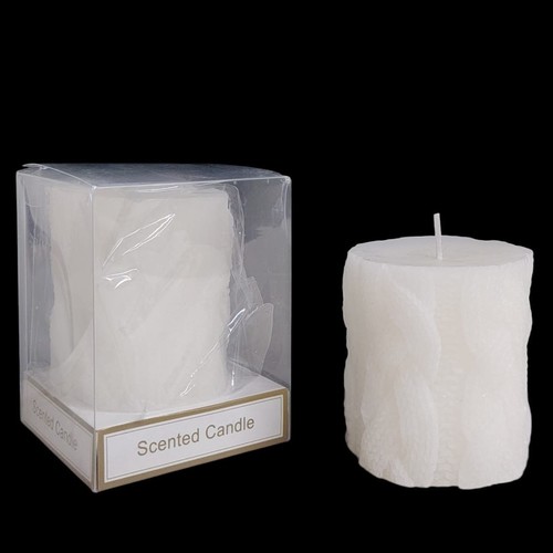 DECORATIVE WHITE SCENTED PILLAR CANDLE BO995 - Dimensions: 6x9cm