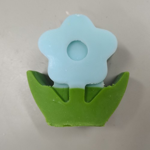 FLOWER-SHAPED SCENTED CANDLE 8cm BO1001