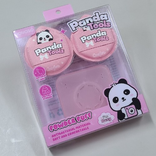 PANDA-THEMED POWDER PUFF SET BO1061 - Description : anti-bacterial super large marshmallow air cushion powder puff(2pcs pack with box) Material: rubycell+ABS