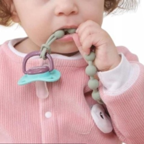 BABY PACIFIER CLIP AND TEETHER BO1070