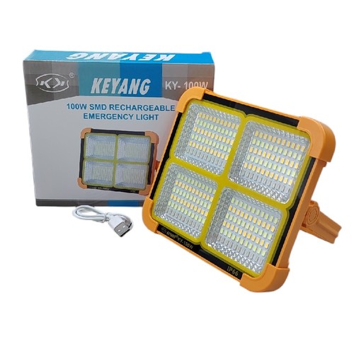 كشاف إضاءة LED قابل لإعادة الشحن من KEYANG مع شحن بالطاقة الشمسية وUSB BO1294 - مصباح LED يعمل بالطاقة الشمسية لشحن بطارية الليثيوم رقم الموديل: KY-100W عدد مصابيح LED: 264 مصباحًا تيار الخرج: 2.7 أمبير كحد أقصى جهد الدخل: 5 فولت مدة الشحن: 5 ساعات مدة التشغيل: 5-8 ساعات نوع البطارية: 18650 أبعاد المنتج: 170 × 150 × 47 مم