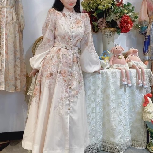 فستان طويل بأكمام طويلة للنساء / U377LC - كريم الأزهار