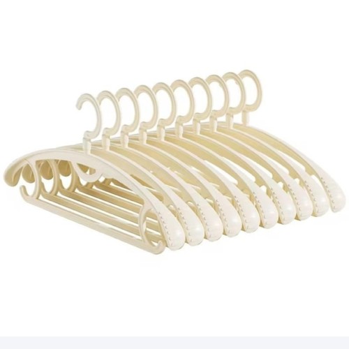 5-PIECE CLOTHES HANGER - F150