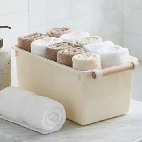 Plastic and practical storage basket with wooden handle NY-ZK444