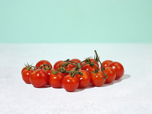 Sweet Cherry Tomato (Honing Tomaten) - price per packet