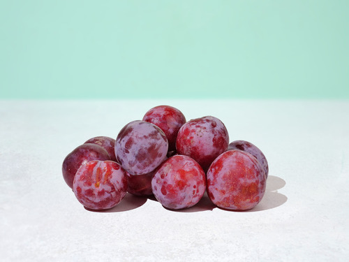 Red plum- Iranian - price per box