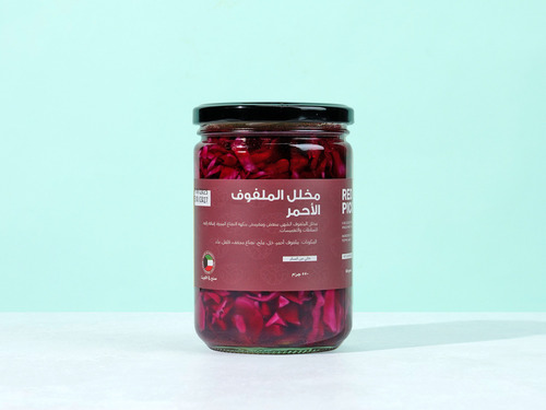 RED CABBAGE PICKLE - Kuwaiti - A delicious fresh and crunchy cabbage pickle with a unique mint flavor, a great addition to salads and dipping. 
 Ingredients: red cabbage, vinegar, salt, dried mint.