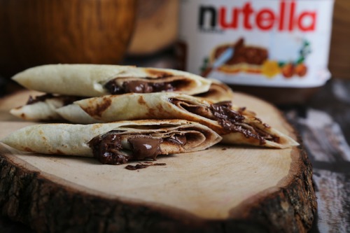 Saj Nutella - Delicious Nutellaella on saj.
Preparation time 12 minutes