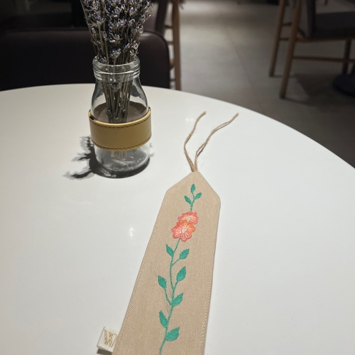 Ora - Handmade bookmark