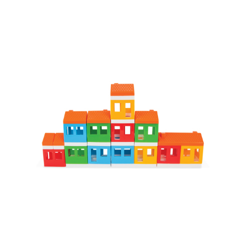 Little Town (40 Pieces) - Little Town (40 pieces) A product that brings fun to children and helps them participate and develop imagination. Product Description: 40 pcs Helps develop children\