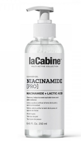 جل منظف نياسيناميد برو - جل منظف نياسيناميد [برو]. ينقي البشرة دون تجفيفها، وينعشها ويوازنها.تركيبته غنية بالنياسيناميد وحمض اللاكتيك، يجمع بين قوة مكونين فعالين
لتنظيف عميق ولطيف. يزيل الشوائب، ويعزز إشراقة البشرة، ويقلل من البقع والعيوب، مع
تقوية حاجزها الطبيعي. يعمل على تقشير البشرة بلطف ليمنحك بشرة أكثر نعومة وإشراقًا
وتجددًا. 



٢٥٠ مل | مناسب لجميع أنواع البشرة | للاستخدام
اليومي | خالٍ من الكبريتات