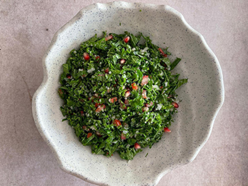 Kale Tabbouleh Salad سلطة كالي تبولة