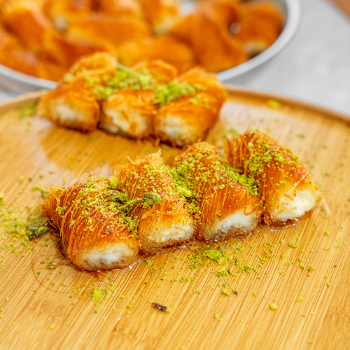 Been Nareen, Small Cheese - 25Pieces