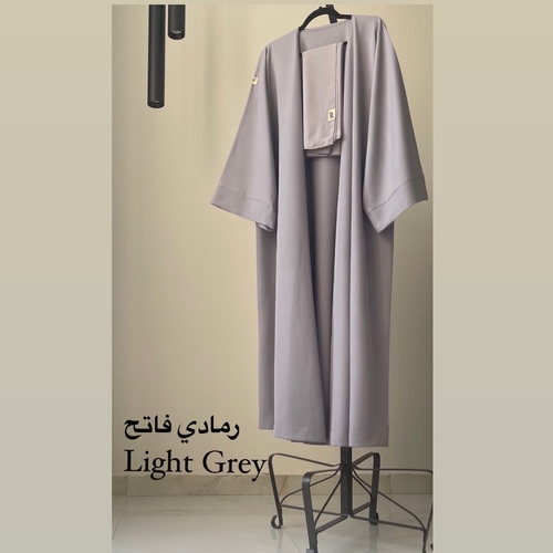 عباية كريب ملون