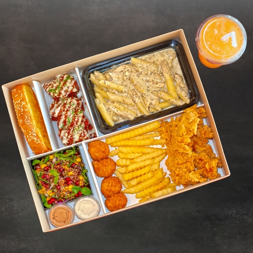 Gathering Regular - 1 Pasta (24 oz) of your choice, 7 Piecs of Buffalo Shrimp, 4 Pieces of Chicken Pops, 3 Pieces of Crisper Chicken, 1 Piece of Sesame Bread Slice, 1&nbsp; Quinoa Pearl Tabbouleh, Ziggy Fries and 1 Soft Drink of your choice
