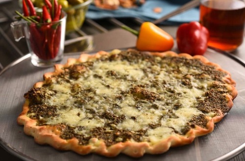 Zaatar With Cheese