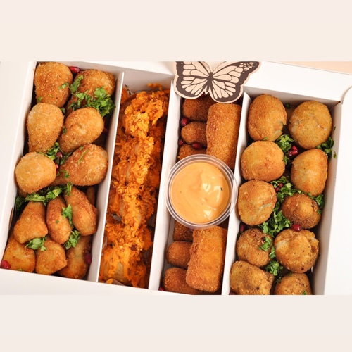 Mix Mawaleh - - Our products are presented to you fresh - 
 Open the box to keep it crispy and crunchy for as long as possible 
 Thank you for choosing Lovien