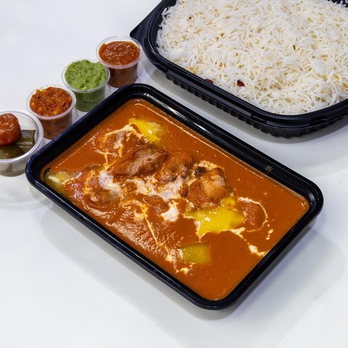 Batter chicken with white rice - chicken breast Mixed with tandoori seasoning cooked with cooking cream better sauce progress with white rice