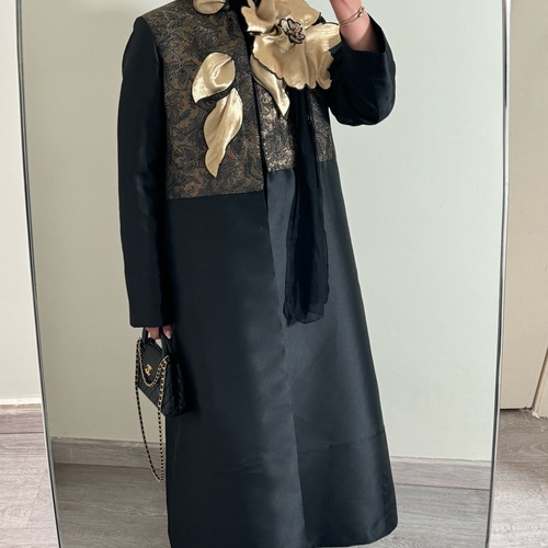 floral abaya
