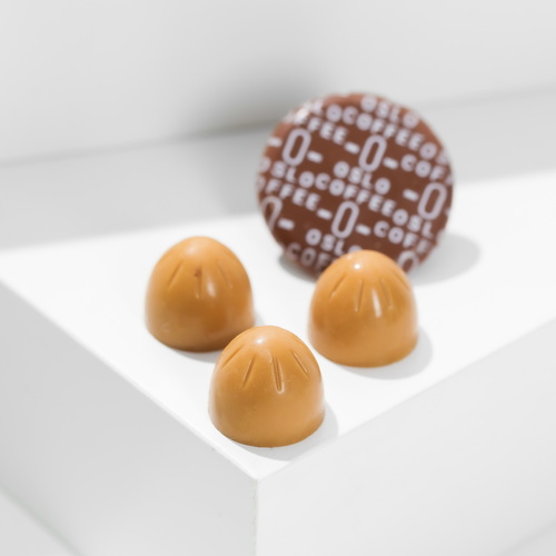 Cappuccino ball chocolate