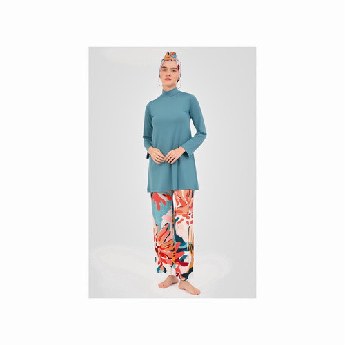 Rose Style  - 610 -  مايو جيب كلوت اخضر مع بنطلون مشجر