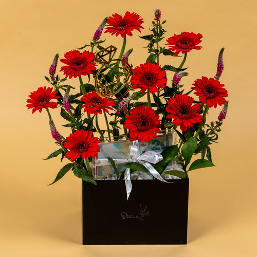 Stems Flowers Shop - Code 58