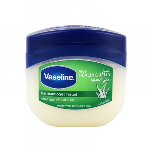 Qasr Al Sultan - Vaseline Jelly Care - Aloe vera is caring
 After the sun moisturiser