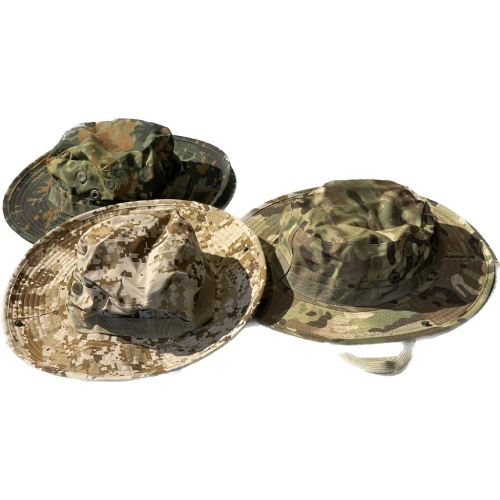 Camo Round Hat - Made of a blend of fabrics suitable for both marine and land outdoor activities . . Excellent sun protection