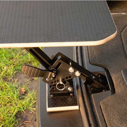 Car Picnic Table