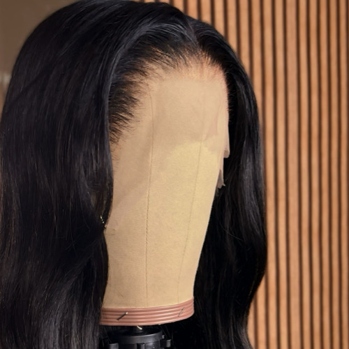 Aws Wigs  - Lateen - | Lateen Wig |13x6  witness Swiss lace HD wig  human hair 100%Hair Line: Pre-Plucked with bleached knots to give the most realistic look  30 :inches 300% : Density  
What is it a tied wigs  A tied wig is a type of hair transplantation in the front, but it is done manually, where each hair is tied individually to the base of the lace (the holes in it in the lace). This creates the appearance of real hair growing from the roots of the wig emerging from the skin of the head. allow you to handle hair with confidence. It runs its course flexibly in any direction, and no swelling occurs due to the hair facing for a long time in one direction.
Handmade wigs cannot be exchanged or returned unless there is an error in the order.