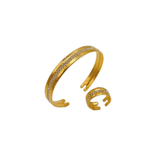 set of bracelet and ring