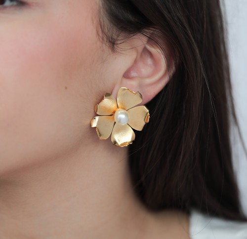 gold plated flower earrings