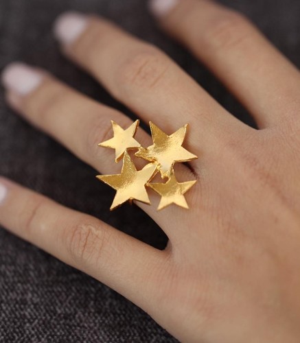 Handmade star ring - Handmade ring plated with 24k of gold, crafted with care, featuring an elegant design. Lightweight, unique, and perfect for everyday wear or special occasions.