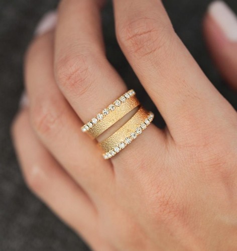 Handmade ring - Handmade ring plated with 24k gold, crafted with care, featuring swarovski stones and an elegant design. Lightweight, unique, and perfect for everyday wear or special occasions.