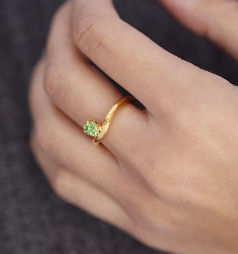 Handmade green stone ring - Handmade ring plated with 24k gold, crafted with care, featuring a colored stone and an elegant design. Lightweight, unique, and perfect for everyday wear or special occasions.
