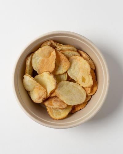 Baked Chips - Including sauce , Calories 170 , Protein 3.5g , Carb 33.8g , Fat 2.3g .