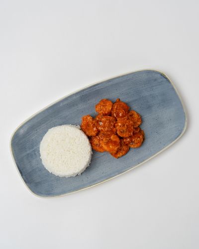Buffalo Shrimp with Egyptian Rice - Calories 372 , Protein 32.9 , Carb 56.3g , Fat 2.1g .