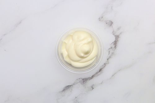 رانش - ٢٠ جرام، ١١١ سعرة حرارية، ٠.٣ غ بروتين، ١ غ كربوهيدرات، ١١.٦ غ دهون