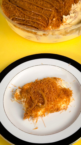 خشخش كبيره - خشخش&nbsp; حجم الحصة 100 جرام السعرات الحرارية 202، البروتين 2.6 جرام، الكربوهيدرات 19.3 جرام، الدهون 12.9 جرام.