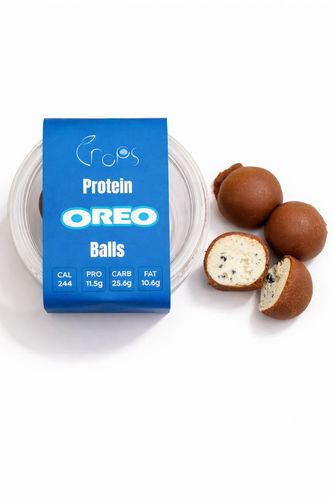 Protein Oreo balls - Calories 244 , Protein 11.5g , Carb 25.6g , Fat 10.6g