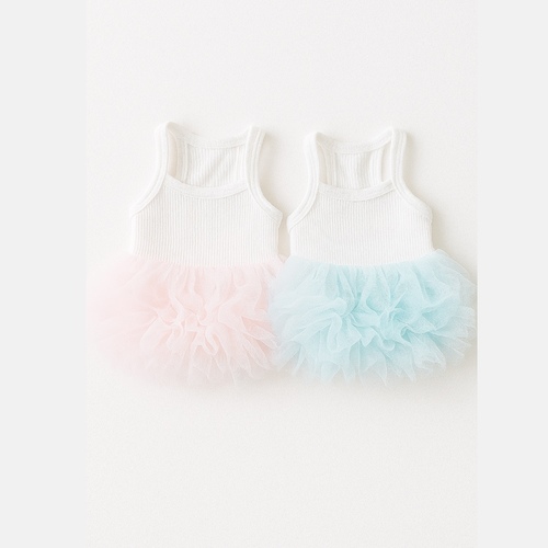 Soft Tulle Dress - Adorable Tulle Dress for Rabbits & Small Pets
Add a touch of cuteness and elegance to your pet’s look with this soft and stylish tutu dress! 💕
✨ Features:
• Sleeveless and breathable design – comfy for everyday wear or photo sessions
• Fluffy tulle skirt in two dreamy colors: soft pink 💗 and baby blue 💙
• Lightweight, easy to put on and take off
• Perfect for birthdays, photoshoots, or just for fun!